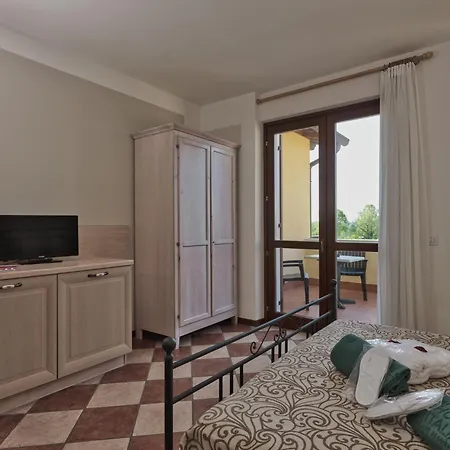 Lejlighed In 22083 *