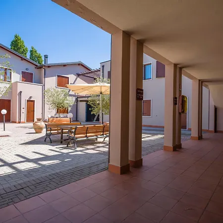 In 22083 Lejlighed Peschiera del Garda