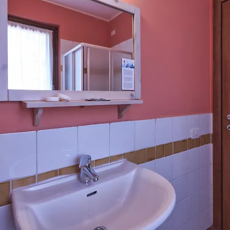 In 22083 Apartament *